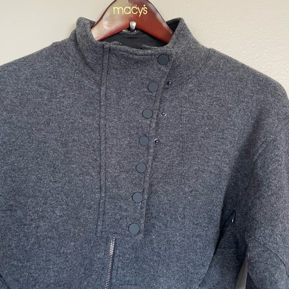 Alo Yoga strut jacket size XS - Picture 5 of 11